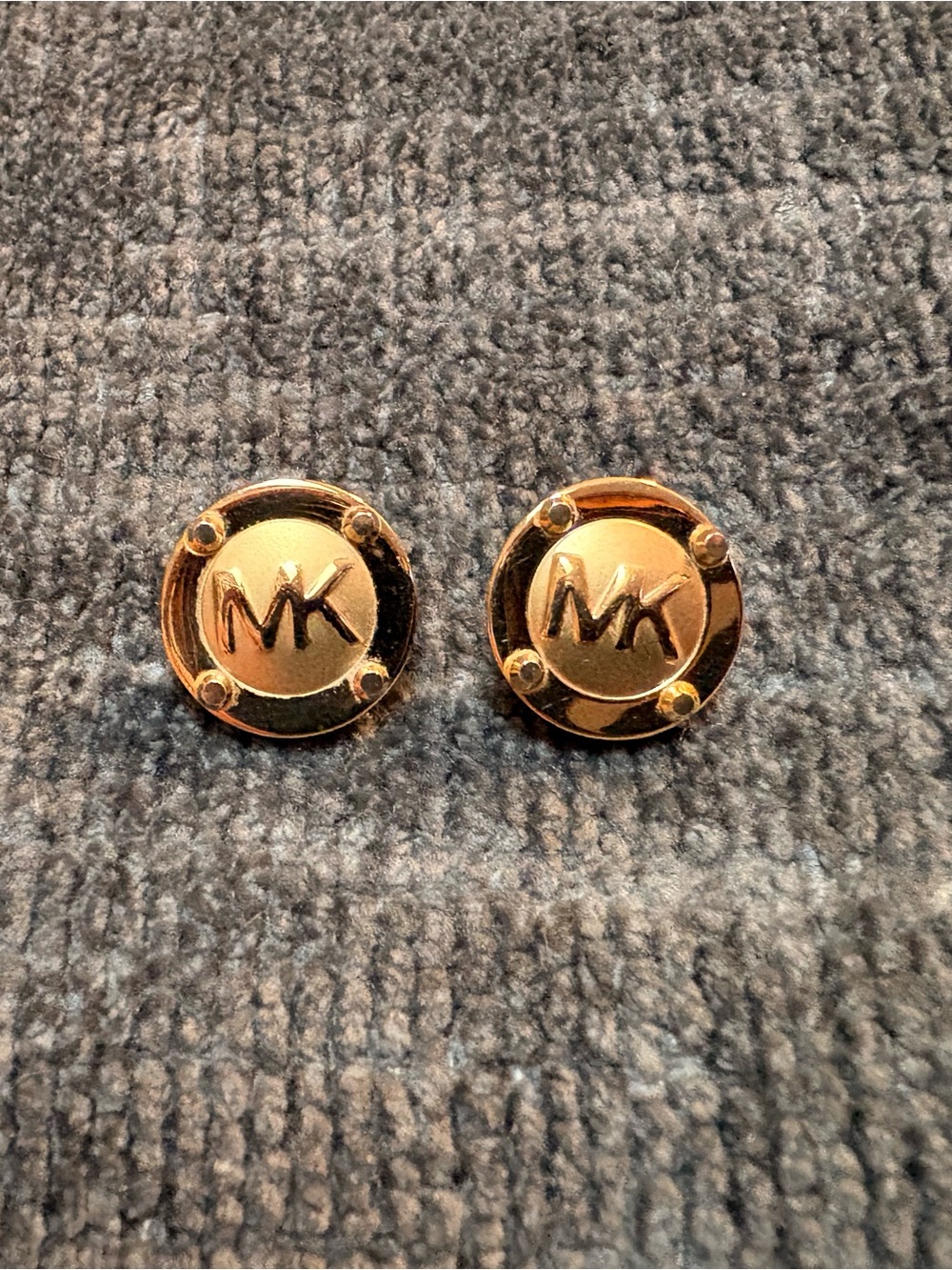 Michael Kors Gold Logo Round earrings